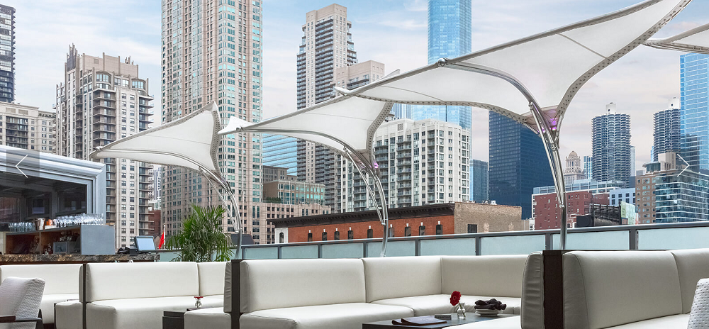 4 Ways to Reinvent your Outdoor Spaces with Tuuci Cantilevered Umbrellas