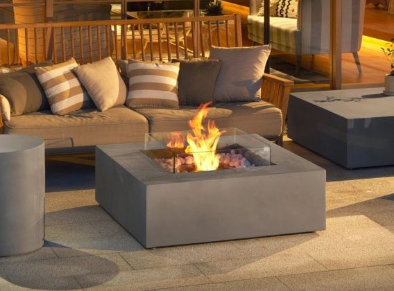 Firepits / Fireplaces